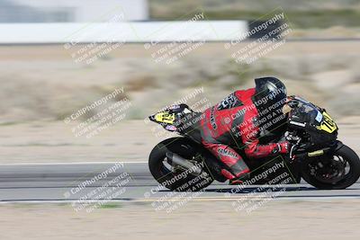 media/Jan-15-2026-Racers Edge (Thu) [[dfebeb70ab]]/2-A Group/Session 3 (Turn 15 Inside Pans)/